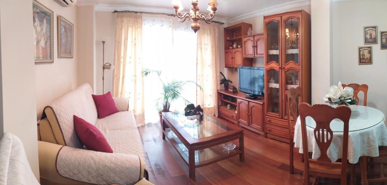 Apartamento Rozamar Apartman Torre Del Mar Kültér fotó